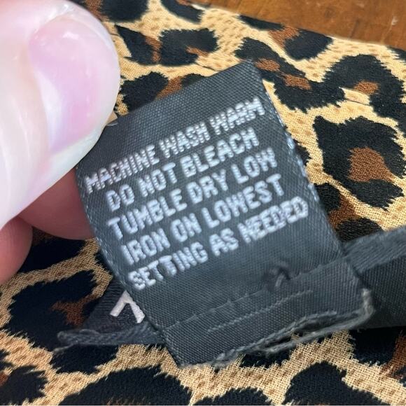 Vintage Notations Leopard Print button front Shirt polyester medium M - Picture 6 of 7